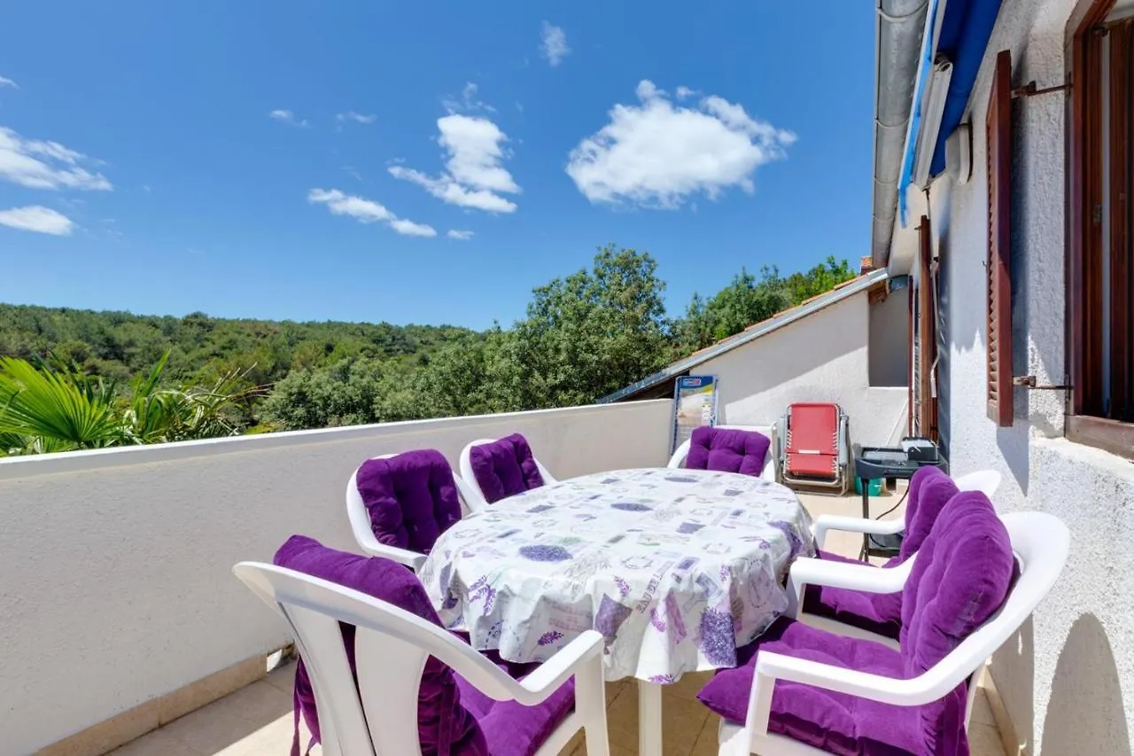 מאלי לוסיניי Apartments Nives, Artatore 0*, מאלי לוסיניי